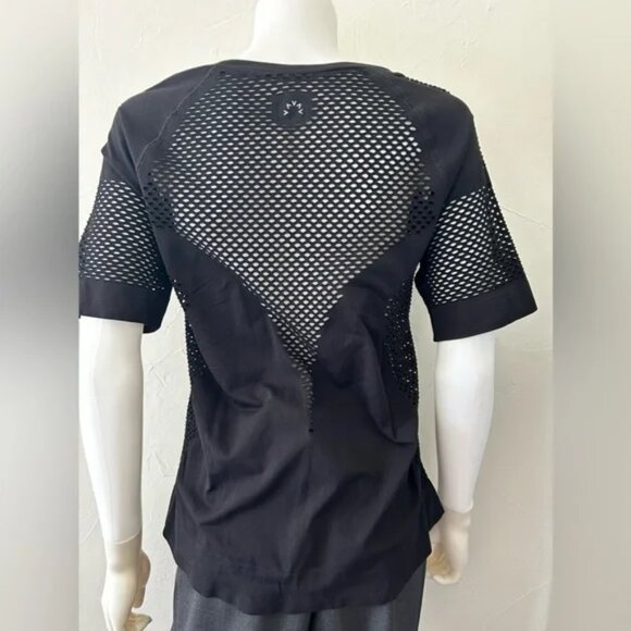 Varley Johnston Top Shirt Seamless Breathable Activewear, Size L, New with Tag - Picture 4 of 7